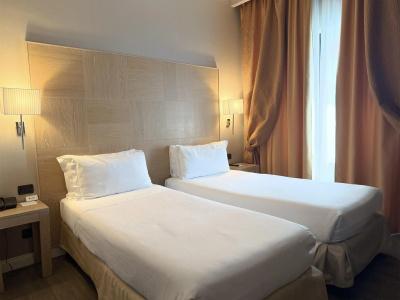 Best Western Rome Airport - 50