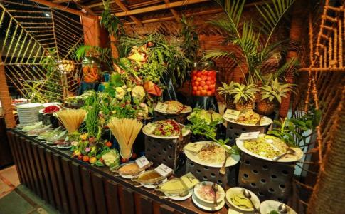 Camellia Resort and Spa - 9