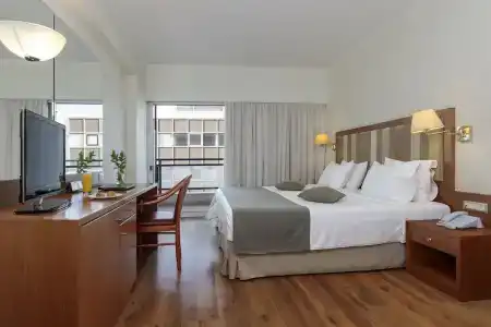 Best Western Plus Plaza - 80