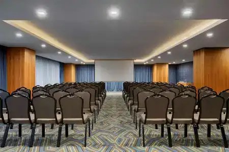 Four Points by Sheraton Batisehir Airport - 8