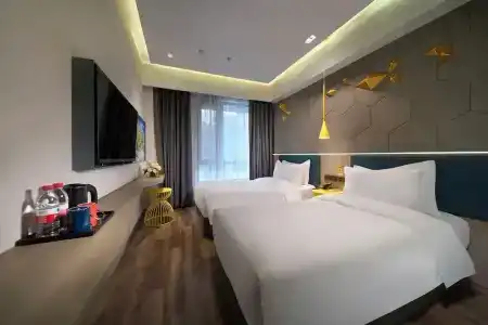 Jinglai (Shanghai Xujiahui) - 21