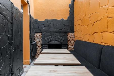 Globe Runner Hostel - 16