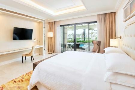 Sheraton Grand Danang Resort - 40
