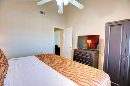Grand Crowne by Capital Vacations - 60