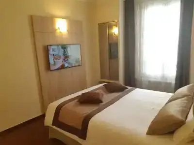 Champerret Elysees - 87