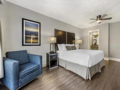 Best Western Pier Point Inn - 59