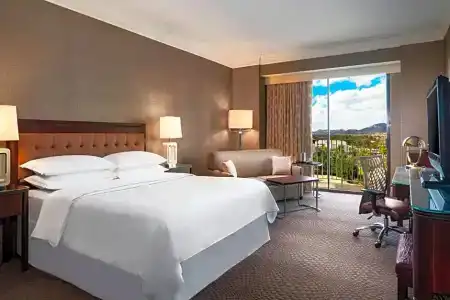 Sheraton Phoenix Crescent - 51