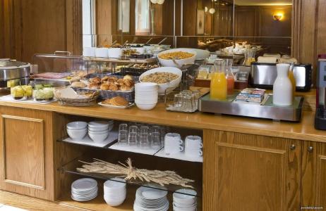 Best Western Montcalm - 10