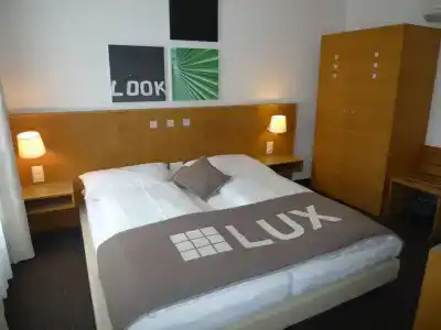BusinessLux - 5