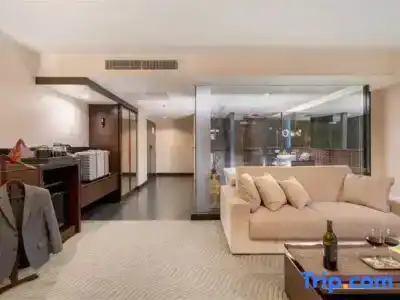 Furama Silom - 64