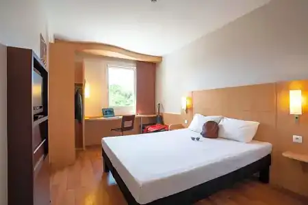 Ibis Plzeň - 45