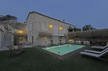AlaÇAti Roka TaŞ Butİk - 15