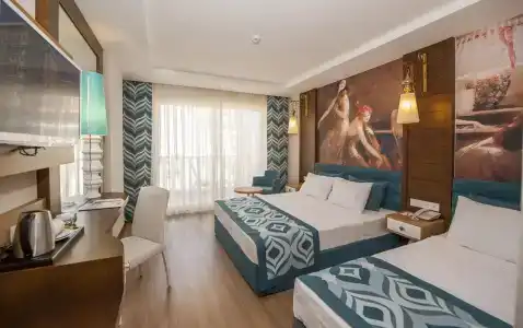 Dream World Resort & Spa - 2