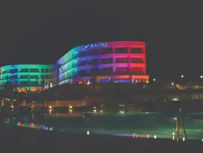 Chamada Prestige Luxury & Casino & Beach Club - 0