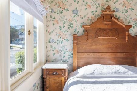 Martine Inn - 19