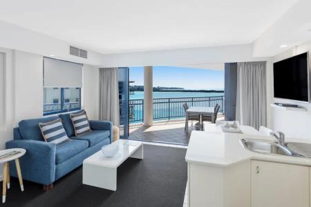 Ramada by Wyndham Golden Beach - 27
