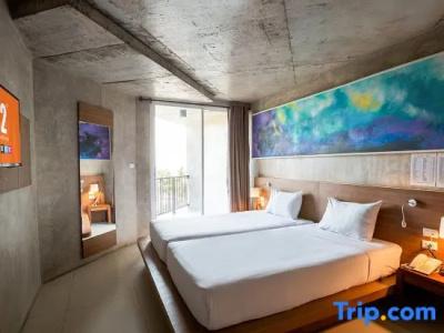 B2 Sea View Pattaya - 38