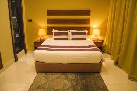 Belair Executive Suites - 128