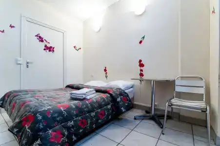 Hôtel des Andelys - 3