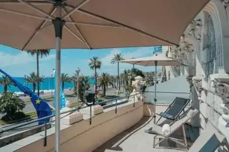 Hôtel Le Royal Promenade des Anglais - 107