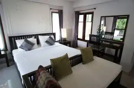 Yindee Stylish Guesthouse - 1