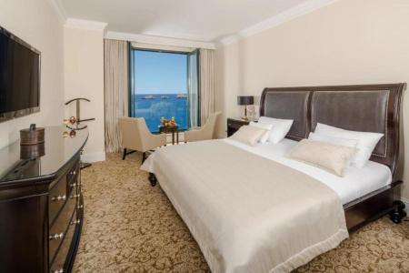Royal Princess - 4