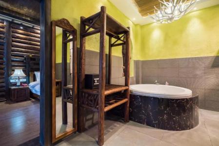 The Ritz-Man Boutique Inn - 71