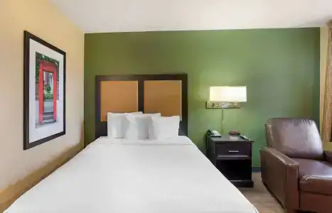Extended Stay America Suites - - Oyster Point - 25