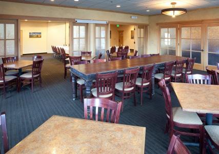 Holiday Inn, An Ihg - 23