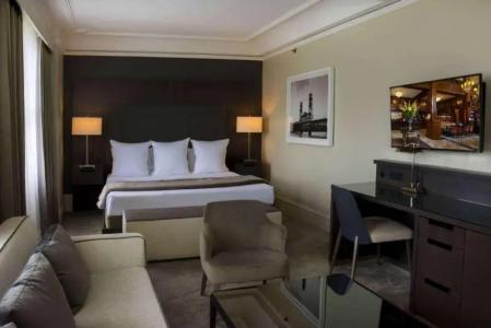The Benson Portland, Curio Collection by Hilton - 94