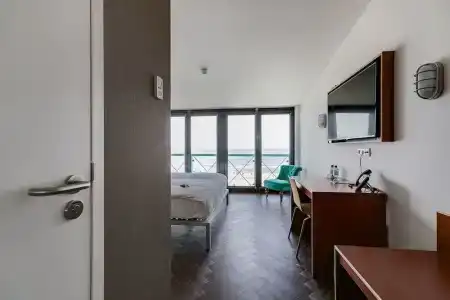 Beachhouse - 2
