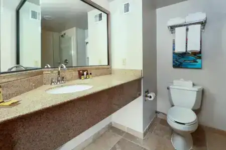 Best Western Plus - 112