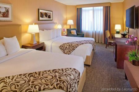 Silver Cloud - Seattle Stadium - 23