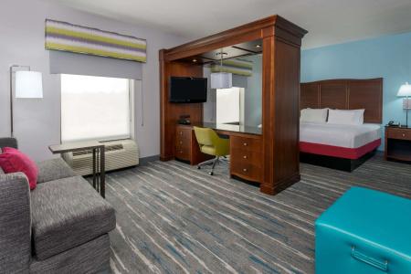 Hampton Inn & Suites/University Area - 6