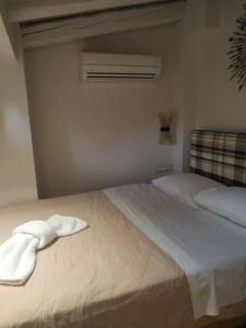 Isioni Pension - 14