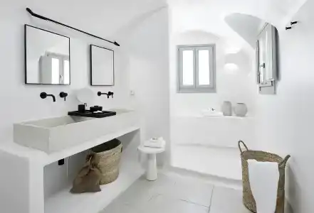 Charisma Suites - 6