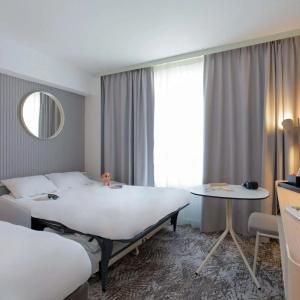 Novotel Aix-en-Provence Pont de L'Arc - 30
