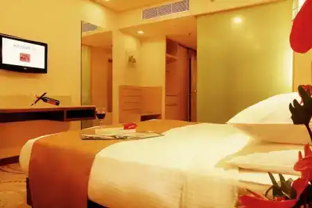 The Metropolitan & Spa New Delhi - 65