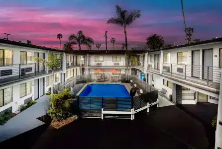 Sunset West, Surestay Collection By Best Western - 12