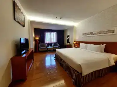 Paragon Saigon - 90