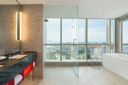 Le Meridien - 100