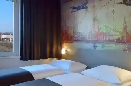 B&B Düsseldorf-Airport - 33