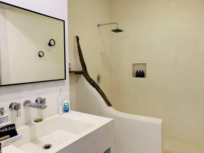 Dune Boutique located at the party zone - 7