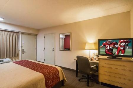 Red Roof Inn Indianapolis North - College Park - 36