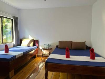 Happy Elephant Guesthouse - 15