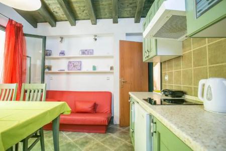 Garden Apartment - 83