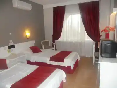 Club Atrium & - 24