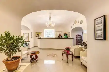 La Badia - 1