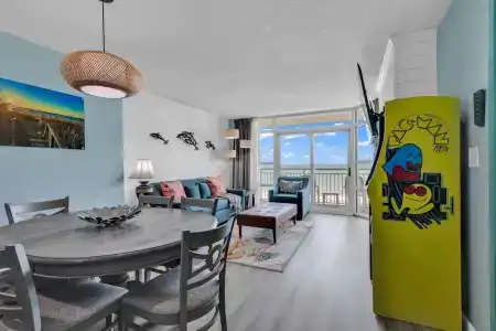 Carolinian Beach - 52