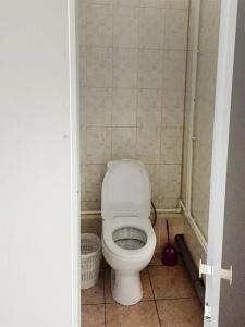 Hostel on 1-ya Bukhvostova 12/11 - 5